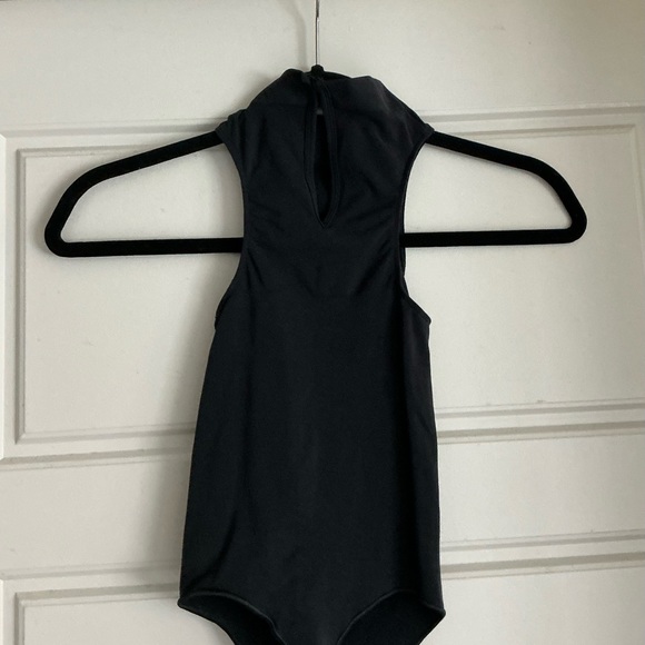 SKIMS Seamless Sculpt High Neck Thong Bodysuit Sculpting Shaping Bodysuit - Picture 4 of 6